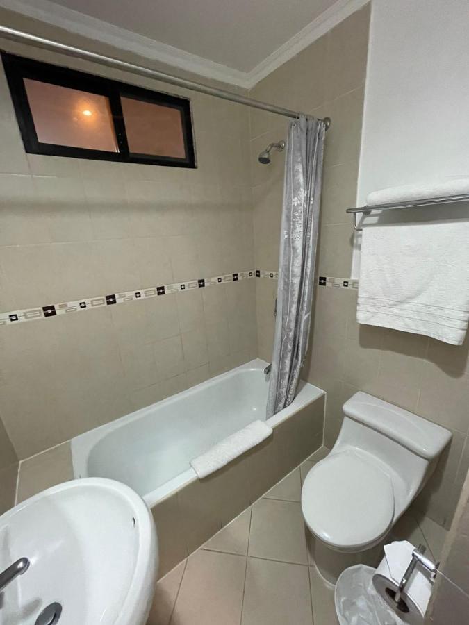 Hotel Plaza Monte Carlo Guayaquil Exterior foto